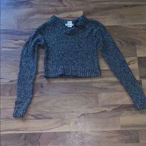 knitted gray cropped sweater